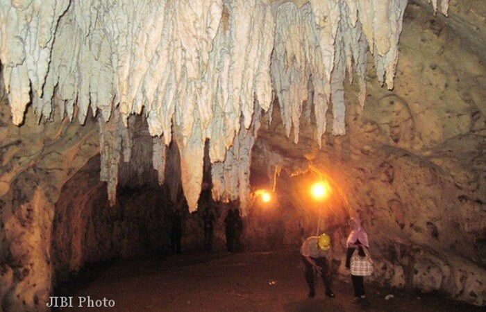 4. Goa Putri Kencono