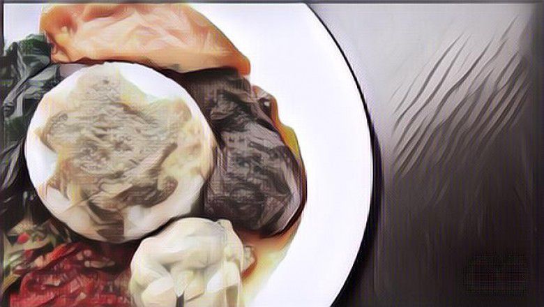 Inilah Perbedaan Saat Membeli Nasi Padang di Kota Lain dengan Kota Aslinya