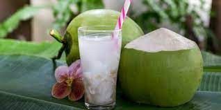 3. Es Kelapa Muda