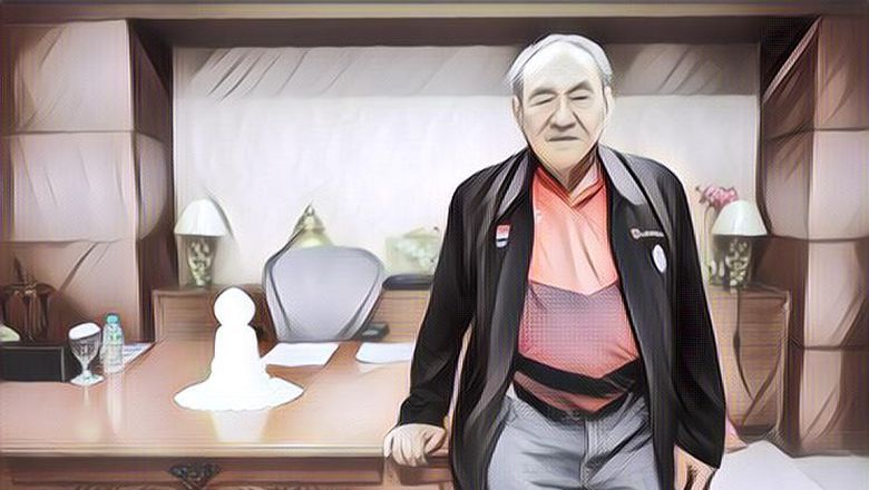 Gak Suka Pamer, Orang Terkaya No.1 Di Indonesia Ini Malah Harus Nyamar Biar Gak Dikenal Saat Makan Di Pinggir Jalan