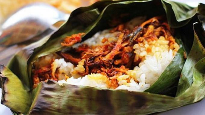 Nasi Bakar Ayam Suwir