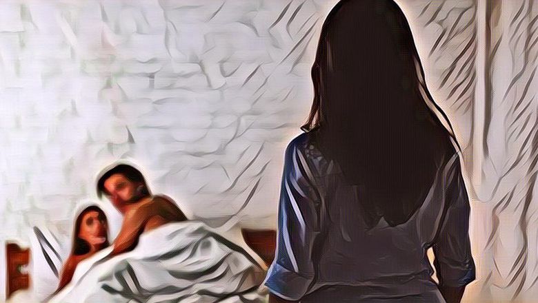 Bikin Kesal Setengah Mati! Wanita Ini Labrak Suami yang Telanjang Bareng Selingkuhan di Kosan, Reaksi Suaminya Bikin Geram