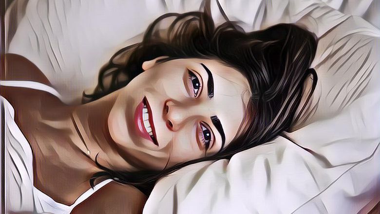 Agar Tidur Kamu Tetap Cantik, Ikuti Tips Berikut