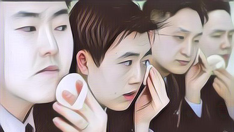 Kadang Dibilang Aneh, Ternyata Ini Alasan Pria Korea Selatan Suka Berdandan