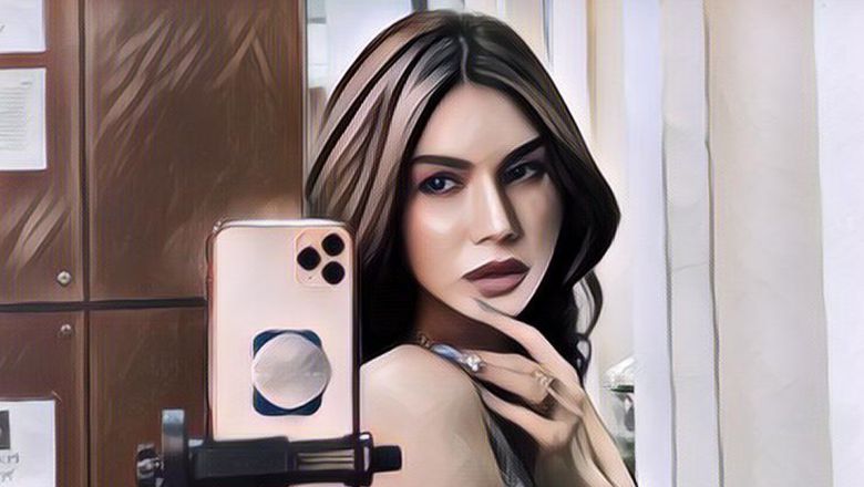 Begini Kronologi Transgender Nur Sajat Yang Ditangkap Setelah Pakai Mukena Saat Umrah