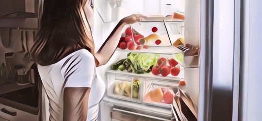 Perempuan Ini Temukan Makanan Berusia 25 Tahun dan Diolah Jadi Dessert, Masih Enak Dimakan Ya?