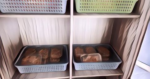 Bikin Terharu! Dosen Ini Sengaja Siapkan Lemari Berisikan Makanan Gratis untuk Mahasiswanya yang Lapar