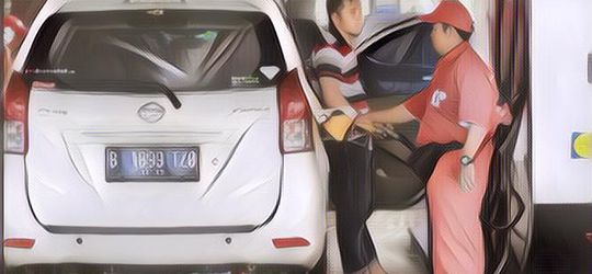 Khusus Pemilik Mobil, Saat Isi BBM di SPBU Disarankan Keluar dari Kendaraan, Ini Alasannya
