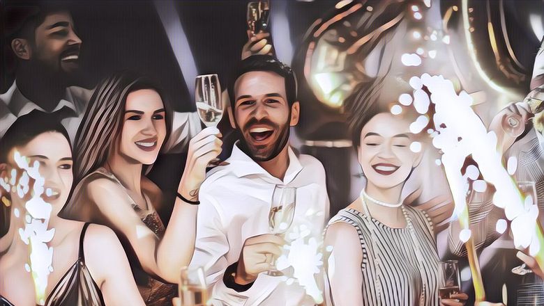 6 Ide Acara Malam Tahun Baruan Seru di Rumah Aja!