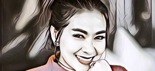 Kontroversi Iis Dahlia, Komentar Nyinyir, Salah Lirik Hingga Perut Buncit di Resepsi Pernikahan