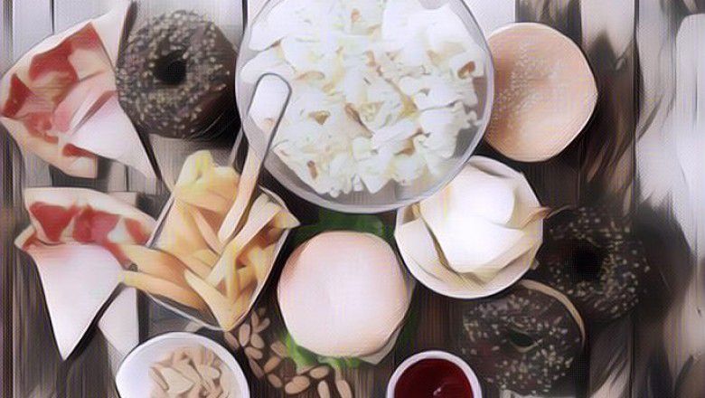 Habis Melakukan Vaksin Covid-19? Sebaiknya Hindari Dulu Deretan Makanan Ini Ya