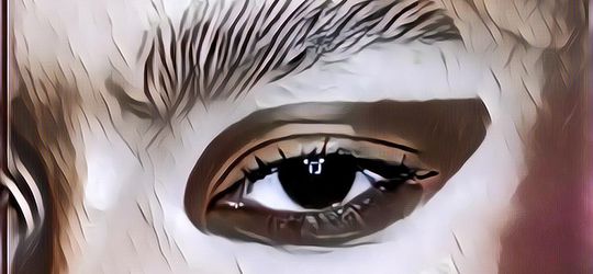 Bisa Jadi Inspirasi, Ini Bentuk Eyeliner Viral di TikTok, Udah Coba Belum?