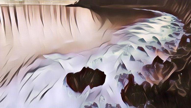 Wow! Peneliti Amerika Menemukan Penyebab Air Laut Selatan Yogyakarta Yang Tiba-Tiba Bercahaya