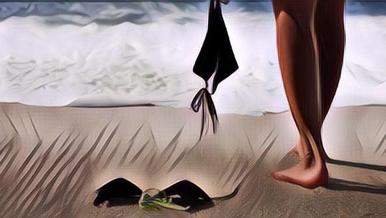 Aneh Banget! Ini 5 Pantai yang Mengizinkan Pengunjungnya Berjemur Telanjang