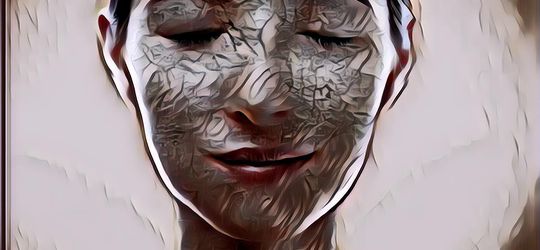 3 Tips Mudah Atasi Kulit Kering di Musim Hujan, Wanita Wajib Tau Nih!