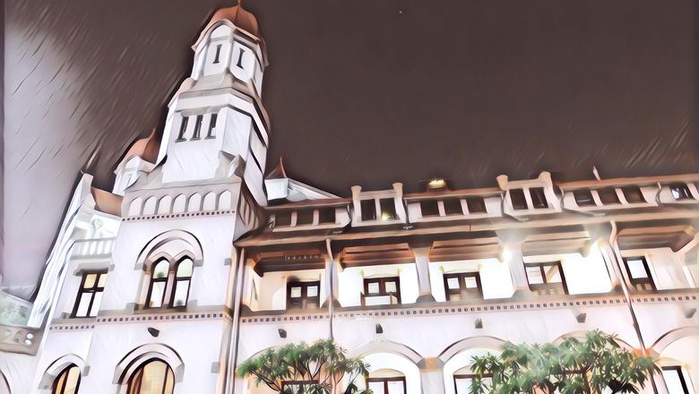 Sejarah Lawang Sewu, Wisata Budaya yang Penuh Kisah Misteri, Berani Uji Nyali Di Sana?