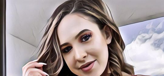 Selesai Operasi Otak, Model OnlyFans Ini Sempat-Sempatnya Unggah Konten Foto Telanjang