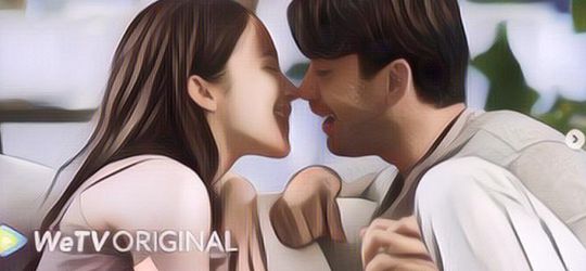 Profil Singkat Mommy ASF, Sosok Kinan di Dunia Nyata dari Novel Layangan Putus