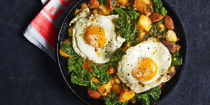 3. Telur Ceplok Goreng Setengah Matang