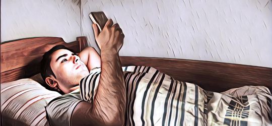 Ternyata Pakai Gadget Malam Hari Mempengaruhi Kulitas Sperma Loh!