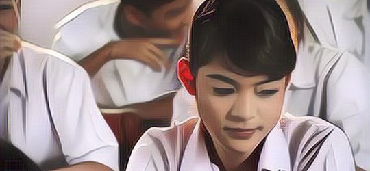 Sulit Ungkapkan Perasaan, Ternyata Ini  Lho Ciri Wanita Pendiam Jatuh Cinta