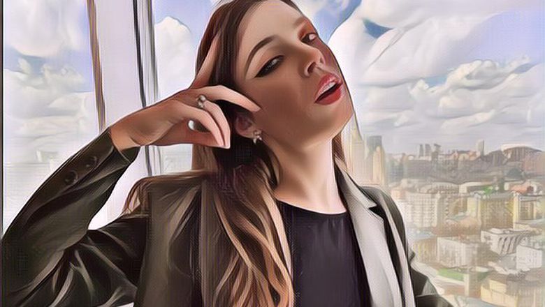 Potret Seksi Miha Nika, Model Rusia yang Diduga Mesum di Gunung Batur, Bali