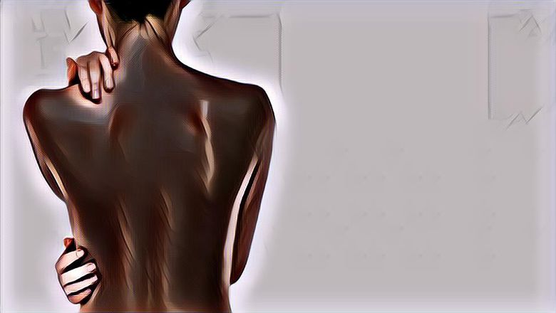 Arti Mimpi Tidak Pakai Baju, Ternyata Enggak Semua Buruk Kok!