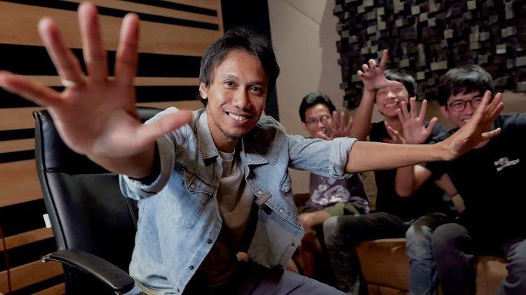 Proses Pengerjaan Lagu Hari Bersamanya