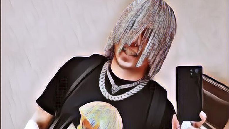 Kenalkan Dan Sur, Rapper Pertama Yang Klaim Dirinya Punya Rambut Dari Emas