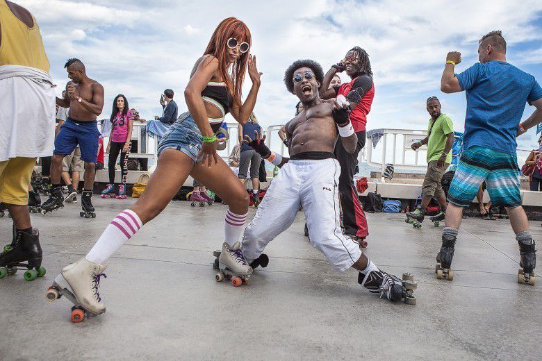 Belajar meluncur dan berhenti