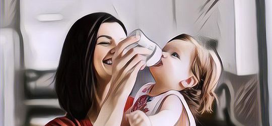 Moms, Berikut Tips Jitu Menyapih Anak dengan Cinta