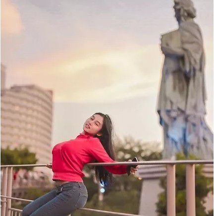 1. Di Patung Liberty Tokyo