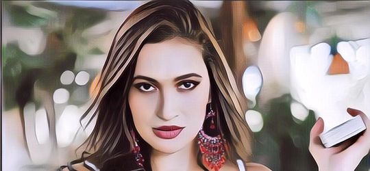 Tips Karenina Anderson Dalami Peran di Film “Alena Anak Ratu Iblis”