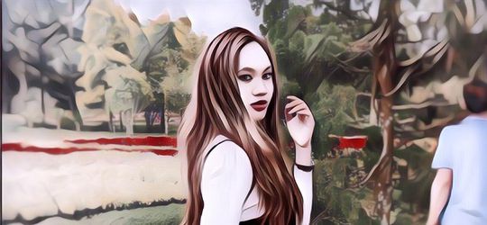 Jalan Hidup Alyssa Spischak, Putri Ustaz Derry Sulaiman Pilih Tampil Seksi dan Jadi Istri Bule