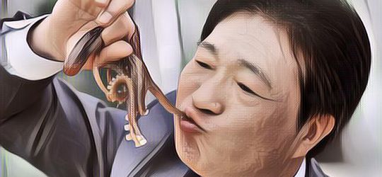 9 Makanan Enak dari Berbagai Negara yang Butuh Nyali Besar untuk Memakannya