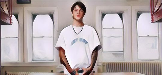 Adik Gigi Hadid Pergi Umrah di Bulan Ramadhan, Bikin Netizen Kaget