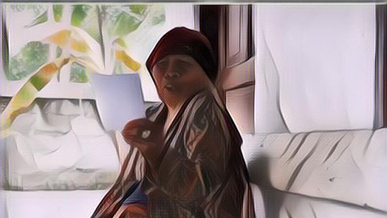 Mbah Minto dalam Kenangan, Lihat Lagi 5 Aksi Kocak “Si Mbok” Saat Buat Konten YouTube