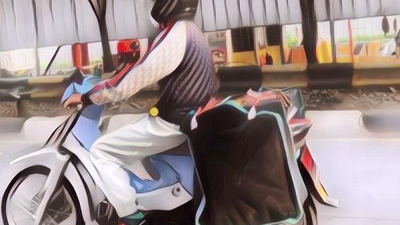 Begini 8 Status Kurir Paket yang Nyeleneh Tapi Bikin Ngakak Abis!