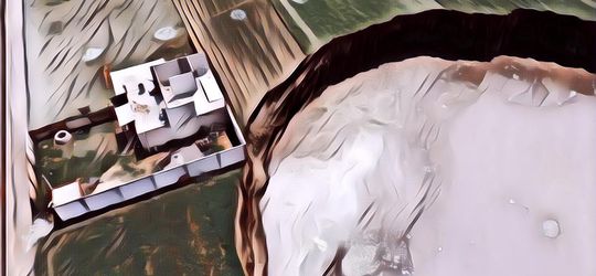 Lubang Misterius Sedalam 6 Meter Berisi Air Tiba-tiba Muncul dalam Rumah Warga, Bikin Mamuju Gempar