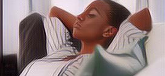 Gak Banyak Orang Tahu, Ternyata Manfaat Tidur Siang Kilat atau Power Nap Bagus Banget!