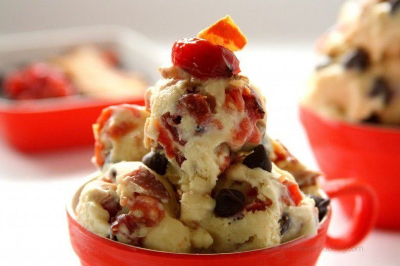 4. Es krim potongan daging asap