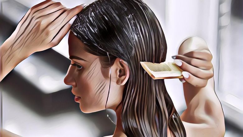 Terlalu Sering Keramas Bikin Rambut Rusak? Ini Waktu Ideal Wanita untuk Keramas