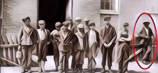 Seorang Peneliti Paranormal Mengklaim: Ribuan Orang Bisa Hilang di Masa Lalu Melalui Celah Waktu