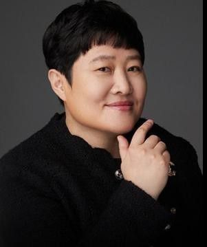 # Hook Entertainment Buka Soara Soal Kisruh Bayaran Lagu Lee Seung Gi