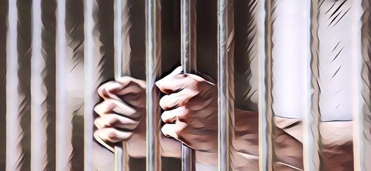 Bejat! Sipir Wanita Ini Jadikan 3 Napi Pria Sebagai Pelampiasan Nafsunya di Dalam Sel