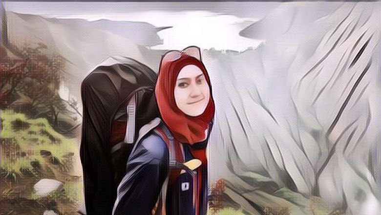 Daftar Perlengkapan Mendaki Gunung untuk Wanita, Biar Enggak Repot saat Pendakian