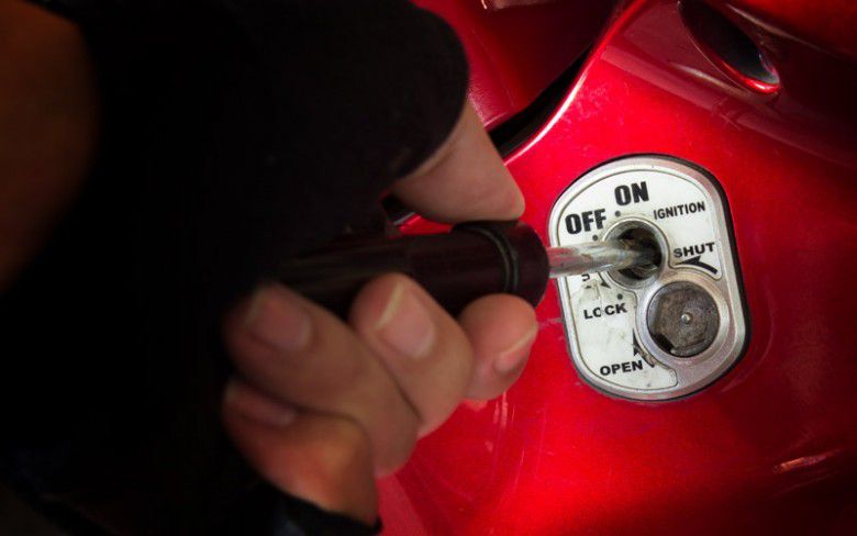 4. Alarm sepeda motor