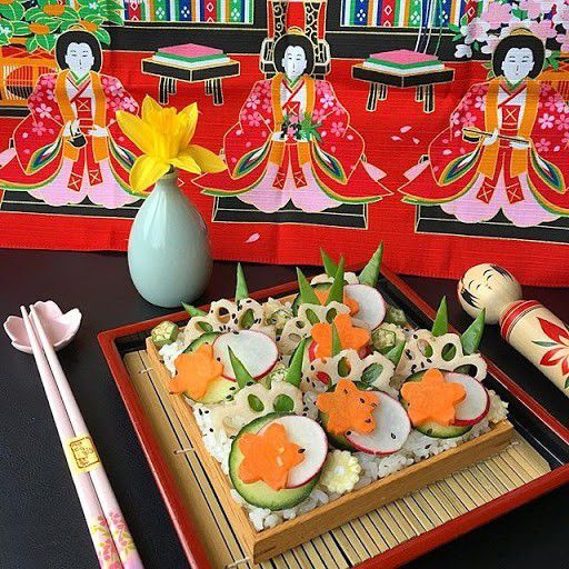 2. Makanan hinamatsuri