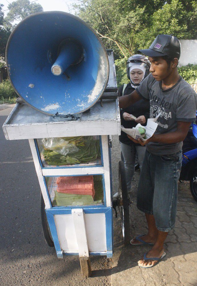 Hal yang unik dari penjual getuk Lindri