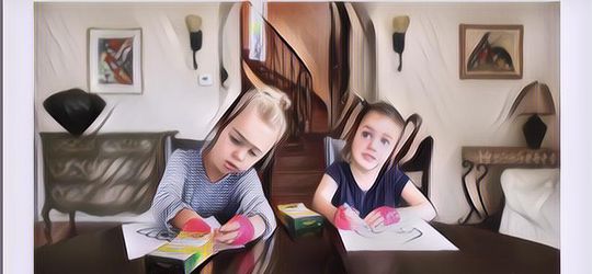 Gambar Lucu Tentang Saudara Cewek, Kadang Bikin KZL Tapi Juga Nyenengin